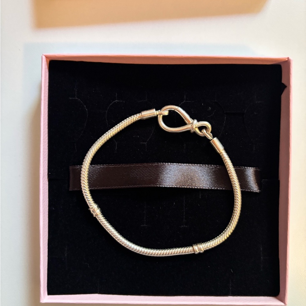 Pandora Moments Infinity Knot Snake Chain Bracelet